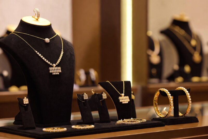 Best 1 gram jewellery shop in Hadapsar displaying stylish necklace sets and bangles